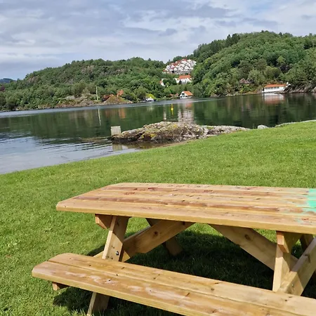 Eidsvag Apartament *